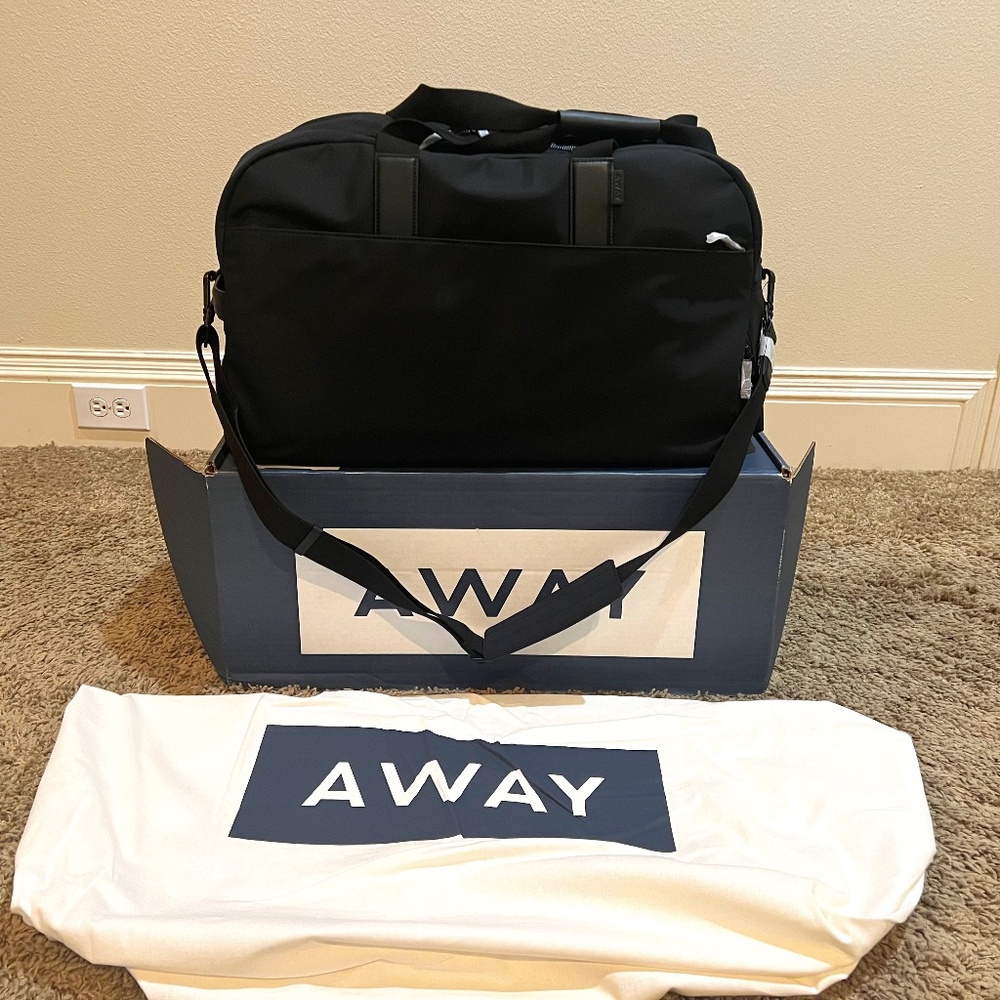 AWAY Weekender Bag